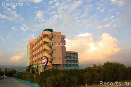 Alanis Hotel 
